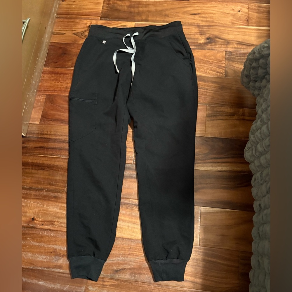 🖤 FIGS Technical Collection Scrub Pants – Women’s‎ Small – Black (0722)